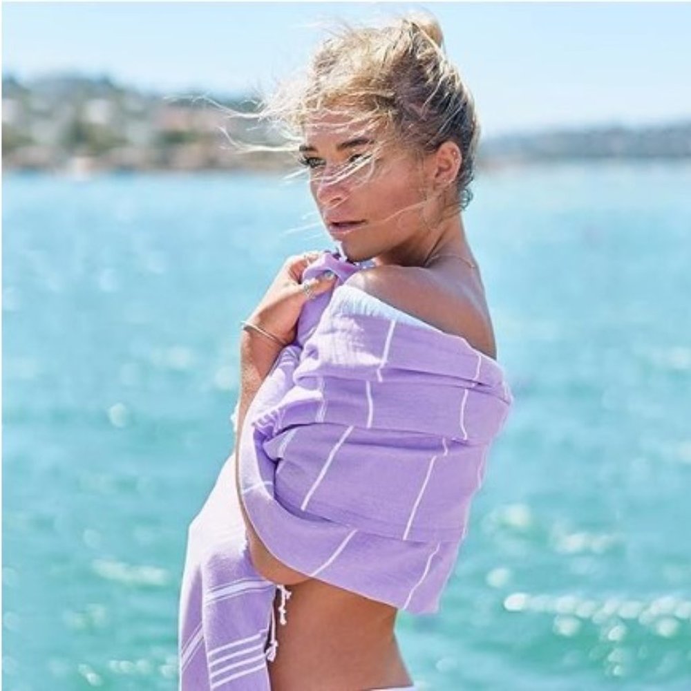 Oversized 100% Turkish Cotton Beach Towel w/ Matching Travel Bag - Picture 4 of 7